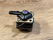 OEM Johnson Evinrude OMC 397839 Fuel Pump