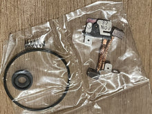 OEM Johnson Evinrude OMC 585229 Brush & Seal Kit