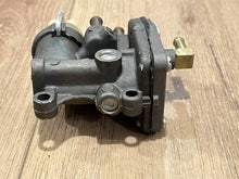 OEM Johnson Evinrude OMC 382563 Fuel Pump