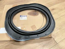 New OEM Stringer OMC 981558 Transom Seal Assembly