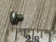 Johnson Evinrude OMC 510193 Screw
