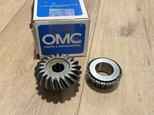 OEM Johnson Evinrude OMC 979855 Pinion Gear & Bushing