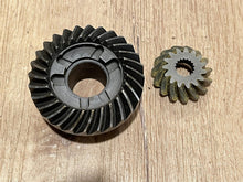 OEM Johnson Evinrude OMC 397421 Gear & Pinion Assembly