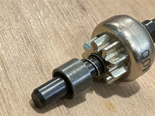 Johnson Evinrude OMC 434517 Pinion Shaft Assembly
