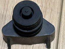 Johnson Evinrude OMC 380965 Rubber Mount