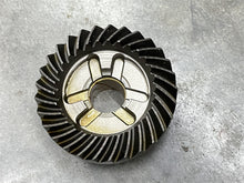 OEM Johnson Evinrude OMC 386563 Gear & Bushing