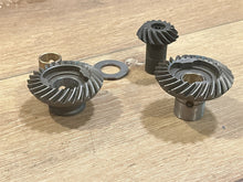 OEM Johnson Evinrude OMC 377147 Gear Set