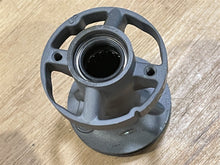 OEM Johnson Evinrude OMC 5008160 Bearing Housing