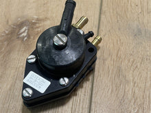 Johnson Evinrude OMC 433389 Fuel Pump