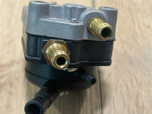 Johnson Evinrude OMC 433389 Fuel Pump