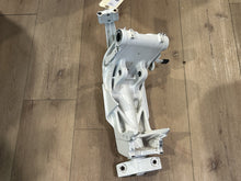 Johnson Evinrude OMC 5036729 Swivel Bracket 5035804 Steering Bracket - Used