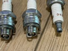 Lot of 10 Champion J8C Spark Plugs 841