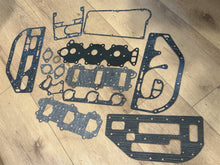 Johnson Evinrude OMC 385416 Powerhead Gasket Set (Less Cylinder Head)