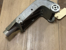 Johnson Evinrude OMC 384889 Swivel Bracket