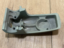 Johnson Evinrude OMC 323109 Lower Mount Housing, Starboard
