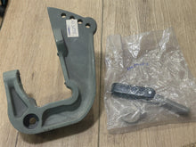 Johnson Evinrude OMC 388037 Stern Bracket, Starboard