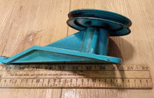 OMC 910492 Idler Pulley Bracket 6272713 Idler Pulley - Used