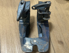 3HP Evinrude 3012 Lightwin 201925 201926 Stern Brackets 375744 Clamp Screws Used