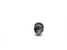 Suzuki 01550-10557 Bolt Used
