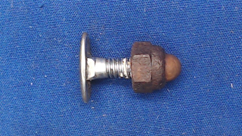 Kiekhaefer Mercury Mark 29226 Decorative Screw 29225 Nut - Used