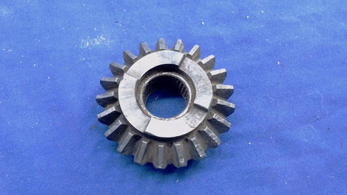 Scott Atwater 497 Twin w/Gear Shift 493-3150 21T Forward Bevel Gear 1947 5hp