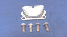 Johnson Evinrude OMC 314816 By-Pass Cover 306487 Screws 1968-1970 20-25HP