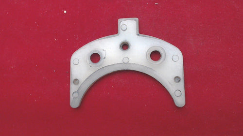 Nissan 3B2-63724-0 Lower Set Plate - Used