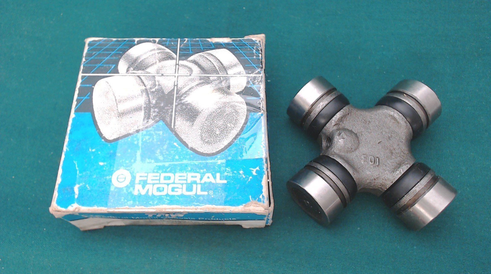 Federal Mogul TRW 20049 U Joint Kit New Old Stock Pine Lake Parts