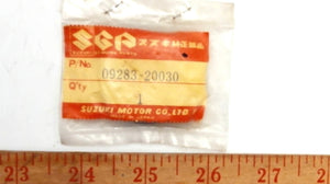 Suzuki 09283-20030 Seal