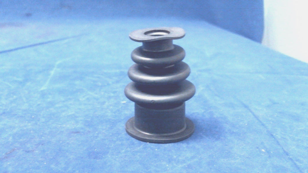 Johnson Evinrude OMC 911826 Shift Cable Bellows