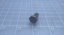 Johnson Evinrude OMC 552952 Screw