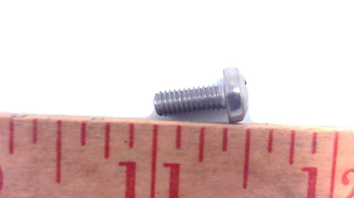 Polaris 7516302 Screw