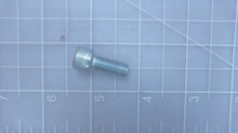 Volvo Penta 956568-0 Screw