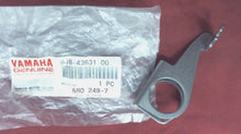 Yamaha 6J8-43631-00-00 Lever, Tilt 1