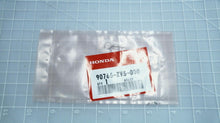 Honda 90765-ZV5-000 Clip