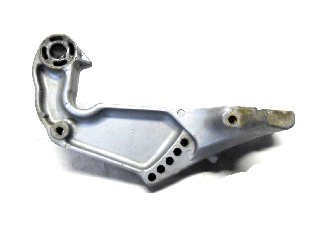 Johnson Evinrude OMC 319932 Port Stern Bracket 1975-1997 35-60HP Used