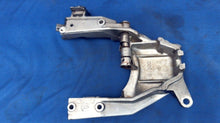 Yamaha/Mariner 80654M Mounting Bracket Used