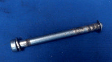 Yamaha 682-43611-01-00 Tilt Lock Shaft 99080-05600-00 Circlip - Used