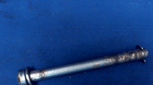 Yamaha 682-43611-01-00 Tilt Lock Shaft 99080-05600-00 Circlip - Used
