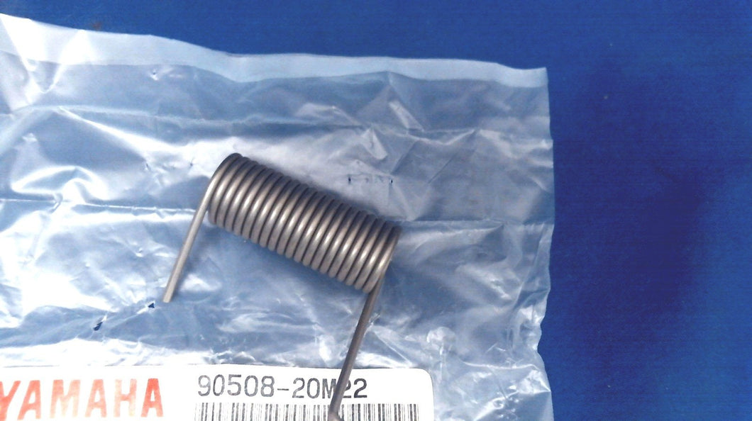 Yamaha 90508-20M22-00 Spring