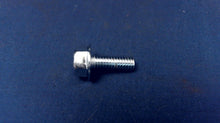 Yamaha 90105-06M14-00 Screw