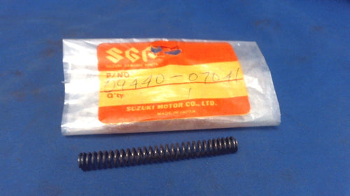 Suzuki 09440-07041 Spring