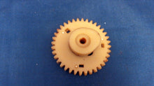 Honda 14111-ZM7-000 Camshaft - Used
