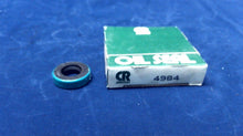 CR 4984 Oil Seal