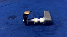 Johnson Evinrude OMC 383641 Latch Handle 315177 Hook