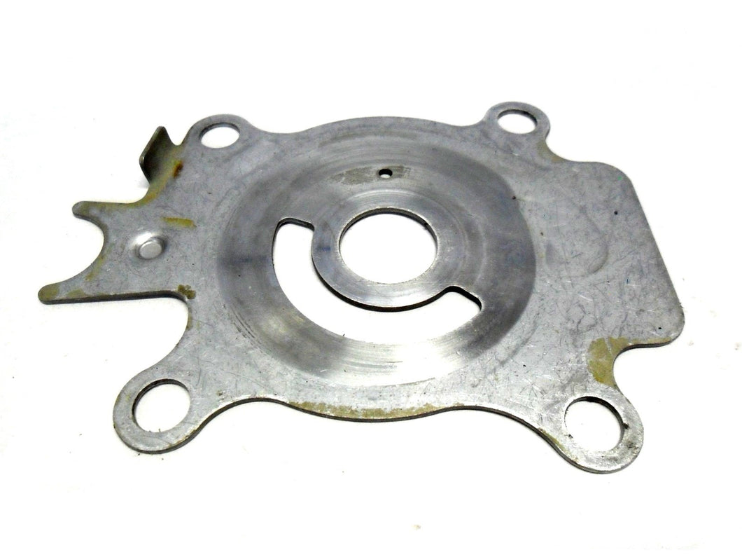 Suzuki 17471-95204 Water Pump Plate - Used