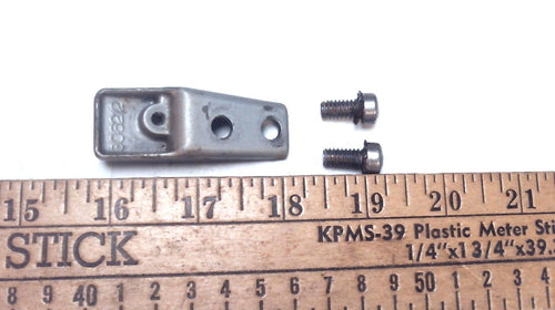 Johnson Evinrude OMC 377637 Adapter Kit w/Screws & Washers 1968-1970 40HP - Used