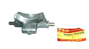 Suzuki 45411-99003 Thrust Block