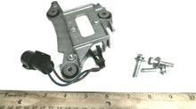Yamaha 65L-85370-00-00 Resistor 65L-81915-00-94 Regulator Fitting Plate - Used