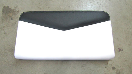 Robalo R160 Console Front Backrest 22